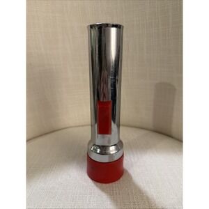 Vintage Red & Chrome Eveready 2 D Cell Flashlight Union Carbide New York~WORKING